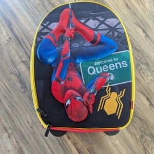 Marvel Superman kids roller suitcase with zipper close and adjustable handle.